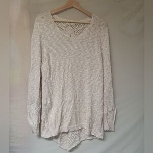 Cozy Cream V-Neck Sweater with Soft Knit